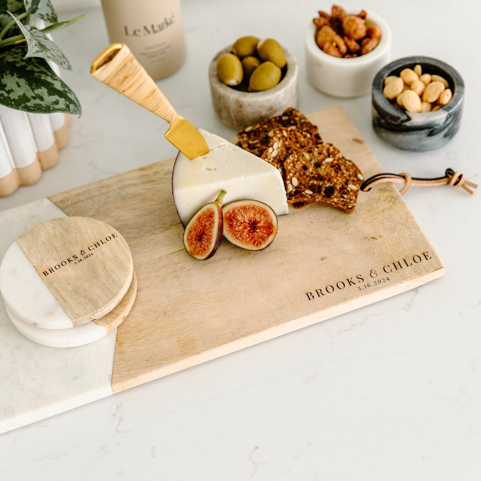 Personalized Cheese Board Charcuterie Set Elevate Your Gatherings with Style and Sophistication
