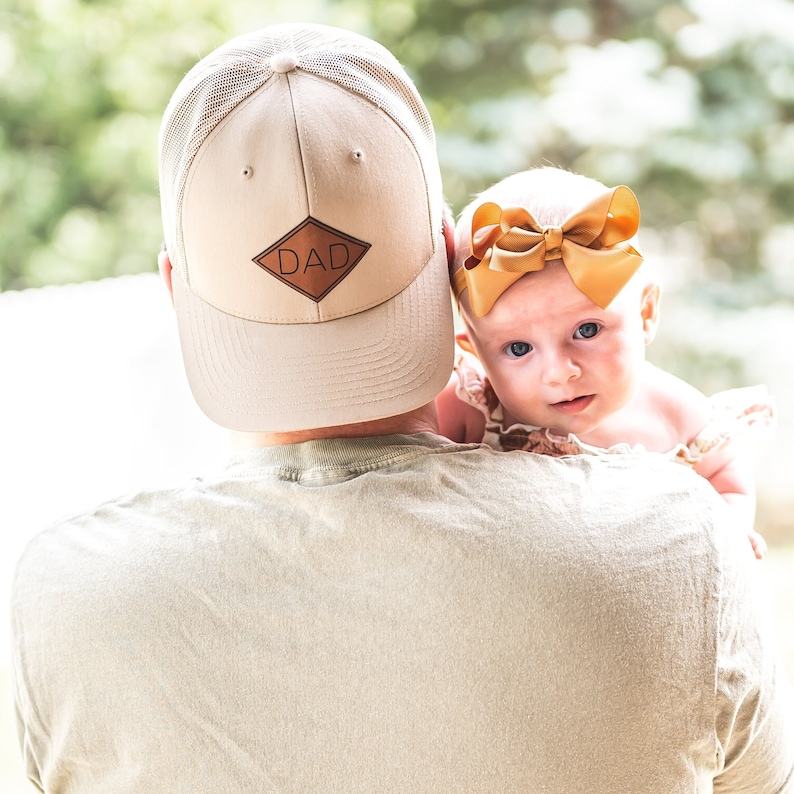 Personalized Dad Hats Embroidered PU Leather Patch Caps for the Best Dads