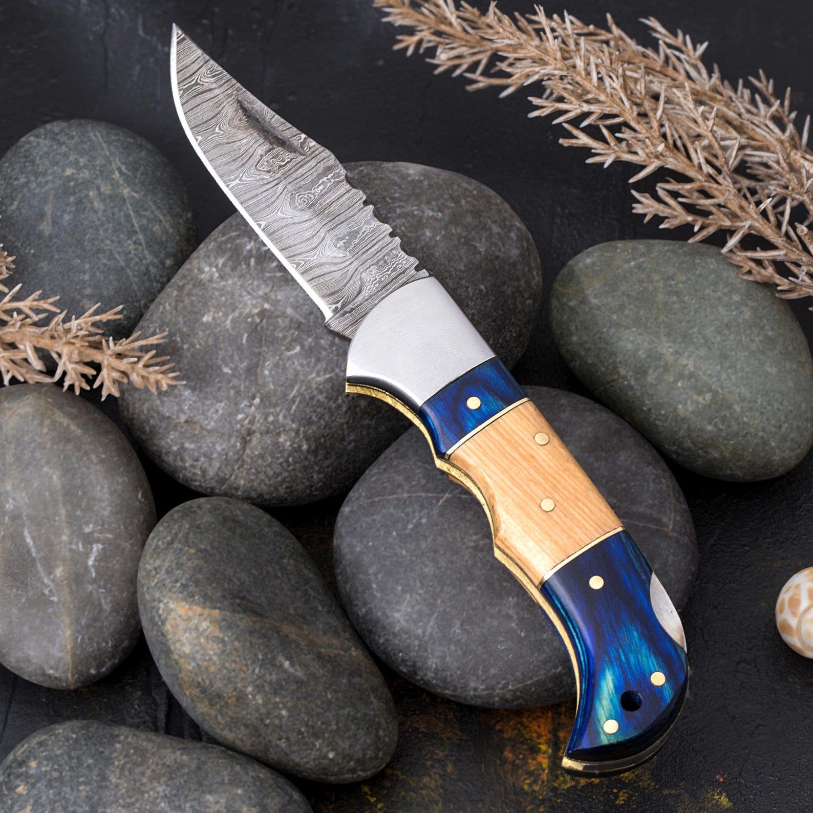 Personalized Damascus Steel Folding Knife The Ultimate Groomsman, Anniversary, or Boyfriend Item