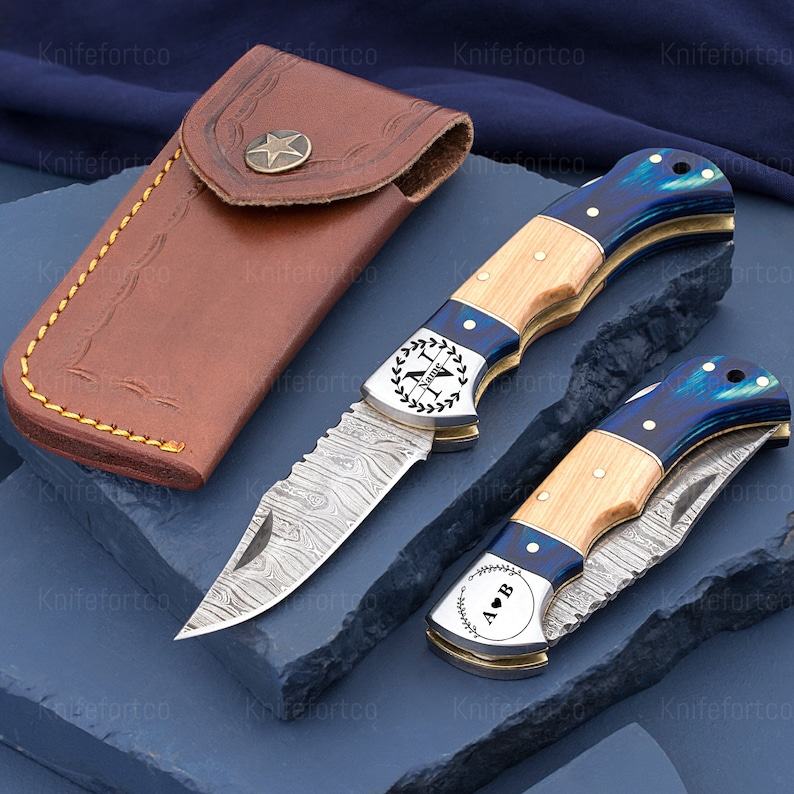 Personalized Damascus Steel Pocket Knife A Timeless Item for Special Occasions