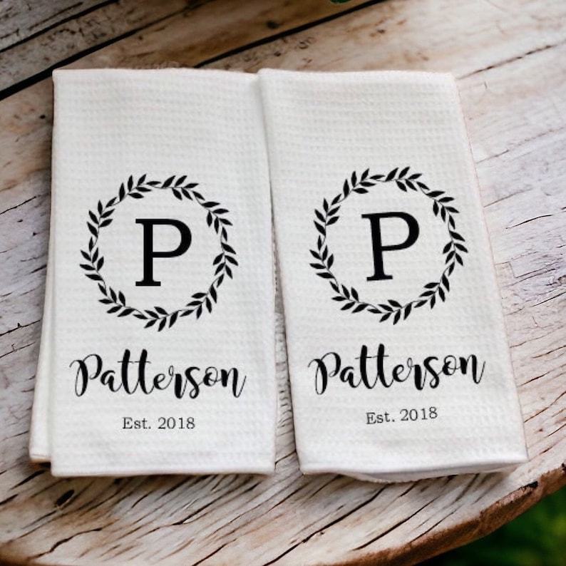 Personalized Dish Towel Embroidered Family Name, Established Year, Custom Tea Towel, Kitchen Decor, New Couple Item, Wedding Present