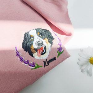 Personalized Dog/Cat Face Embroidered Sweatshirt A Unique Item for Pet Lovers
