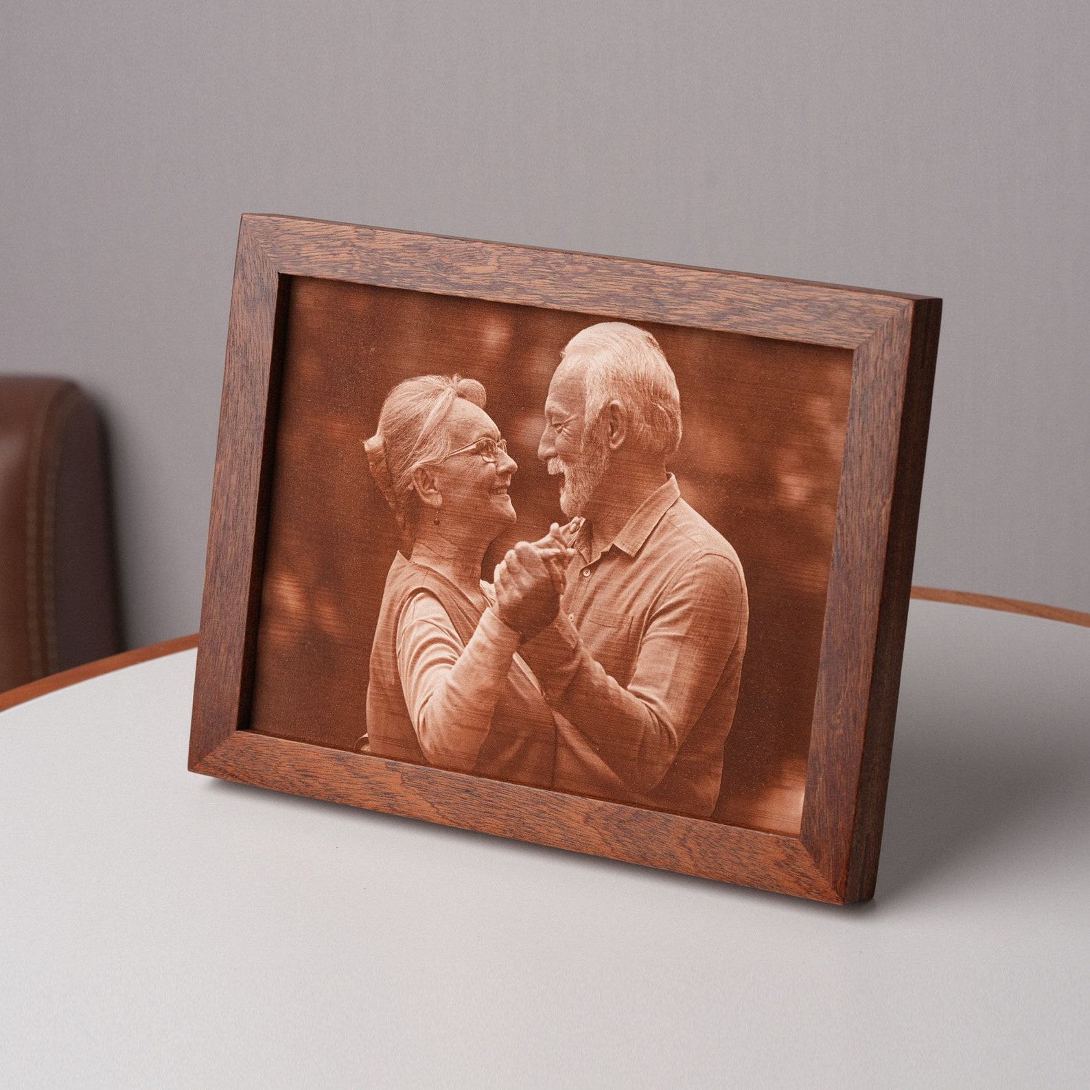 Personalized Engraved Leather Photo A Timeless Keepsake for Cherished Memories