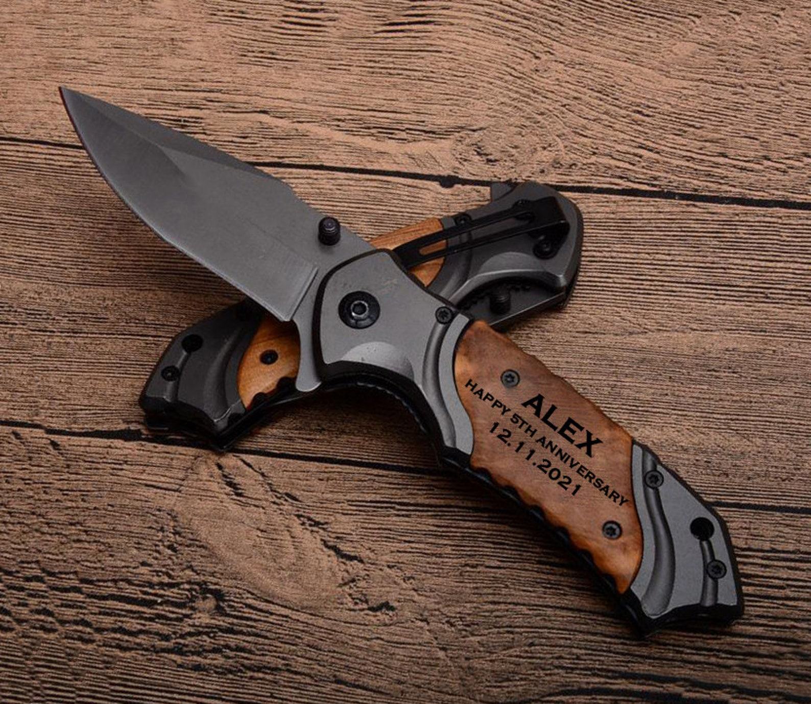 Personalized Engraved Pocket Knife Your Unforgettable Companion - Image 2