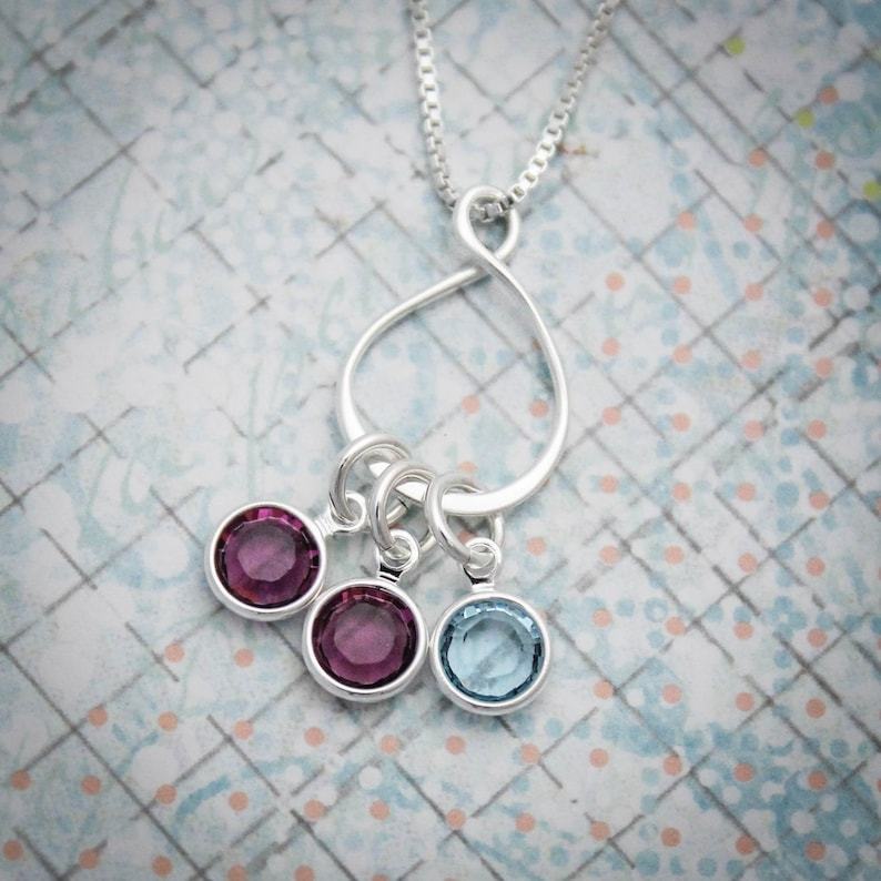 Personalized Eternity Charm Necklace Celebrate the Unbreakable Bond of Family with Birthstones