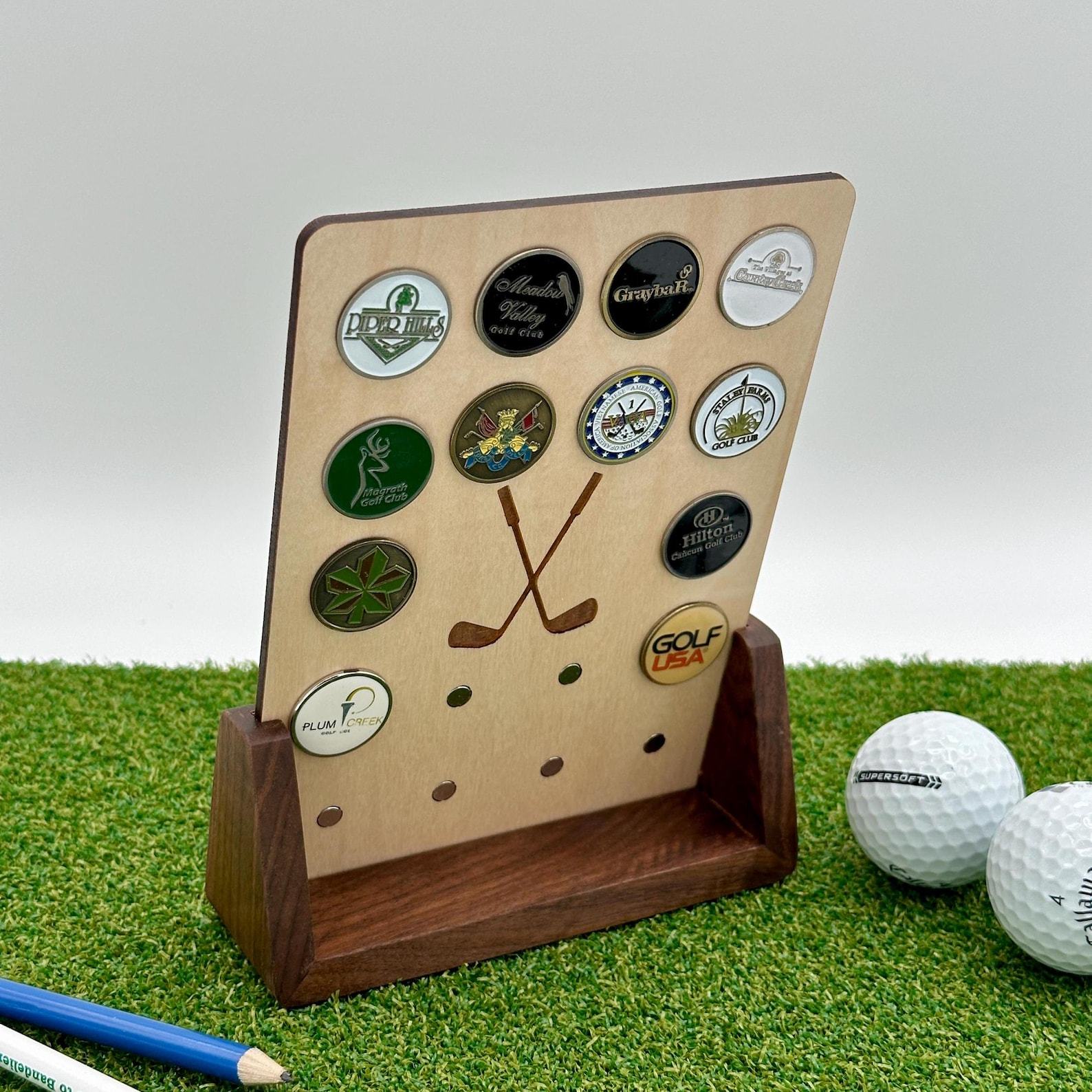Personalized Golf Ball Marker Display The Interesting  Item for Golf Enthusiasts