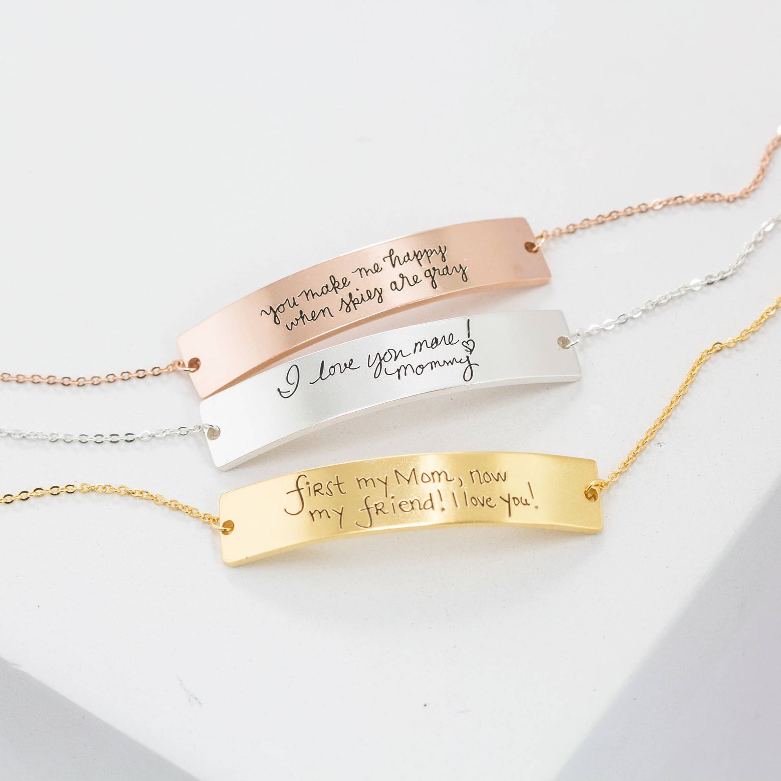 Personalized Handwriting Bar Bracelet Capture Cherished Memories in a Timeless Jewel