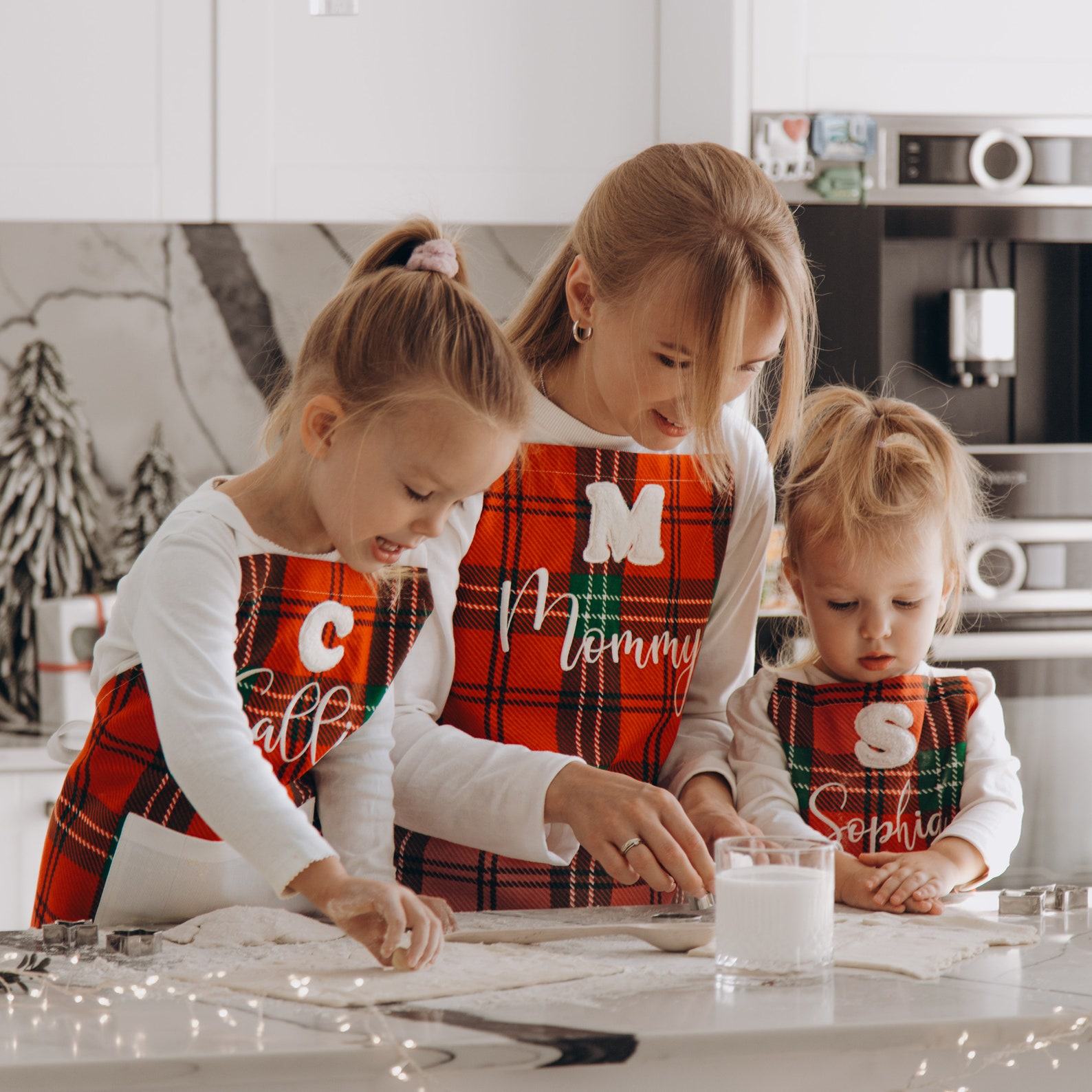 Personalized Kids Apron with Name – Custom Chef Aprons for Toddlers & Children