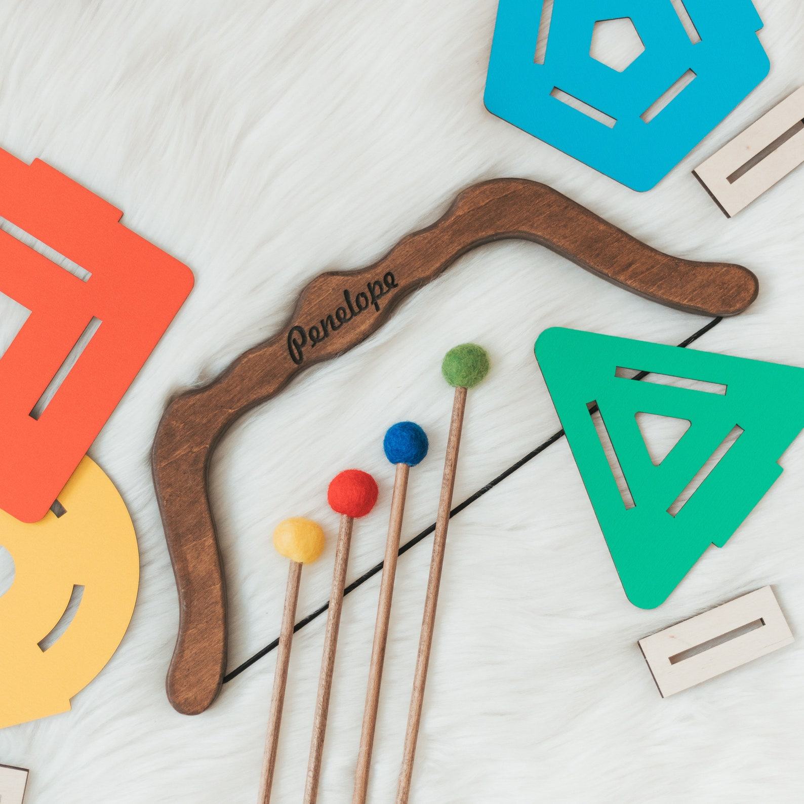 Personalized Kids Bow and Arrow Set – Engraved Name – Wooden Toy for Outdoor Fun & Easter Presents