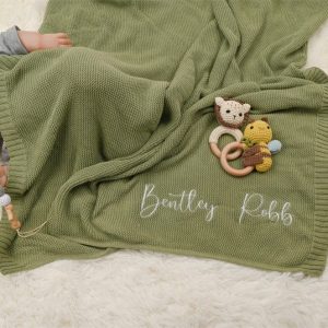 Personalized Knit Baby Blanket – Custom Name & Embroidered Present – Soft Cotton Stroller Blanket