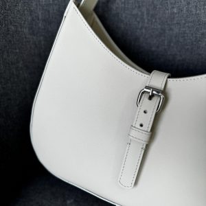 Personalized Leather Shoulder Bag The Perfect Everyday Companion for Her