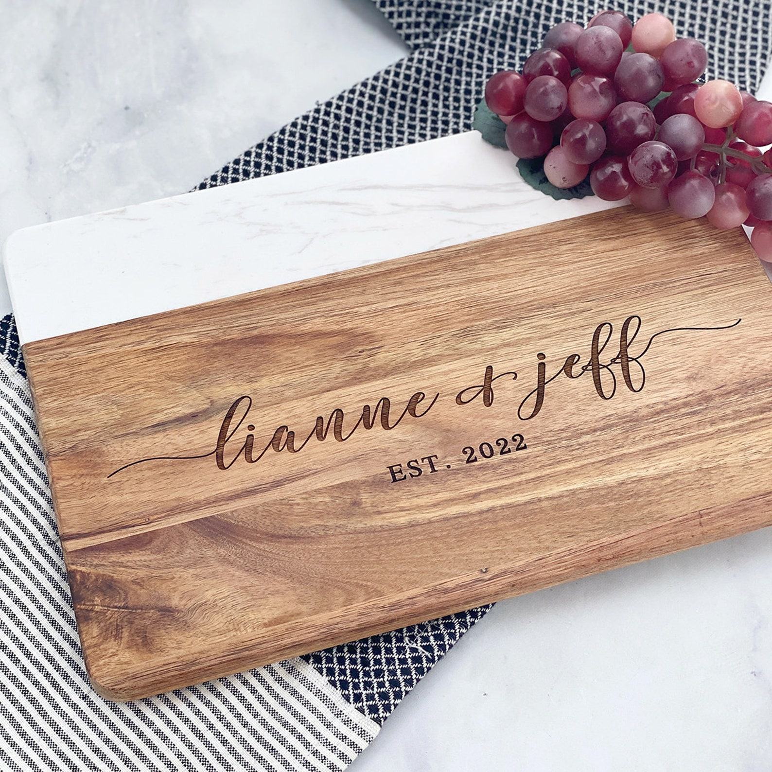 Personalized Marble Wood Cutting Board The Interesting  Item for Any Occasion
