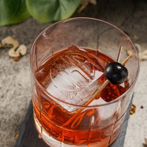 Personalized Monogrammed Whiskey Ice Tray Elevate Your Cocktail Experience