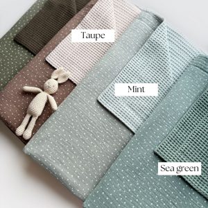 Personalized Muslin Blanket Embroidered Name, Soft and Cozy for Baby