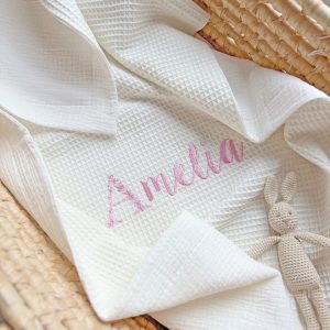 Personalized Muslin Waffle Blanket Embroidered Name for Baby Girl, Perfect for Baby Showers and Newborns