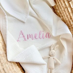 Personalized Muslin Waffle Blanket Embroidered Name for Baby Girl, Perfect for Baby Showers and Newborns