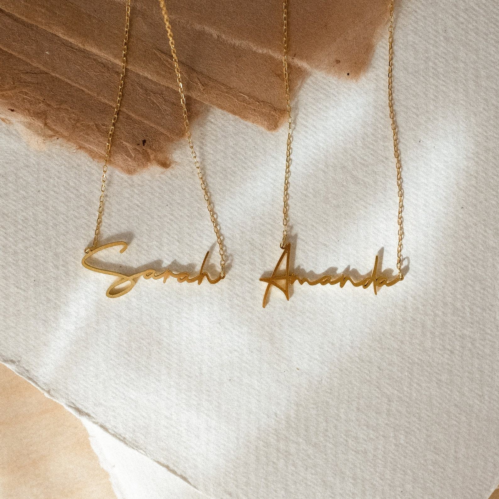 Personalized Name Necklace A Timeless Treasure for Loved Ones