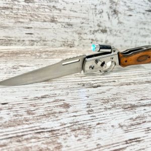 Personalized Pocket Knife with Flashlight The Ultimate Item for Men