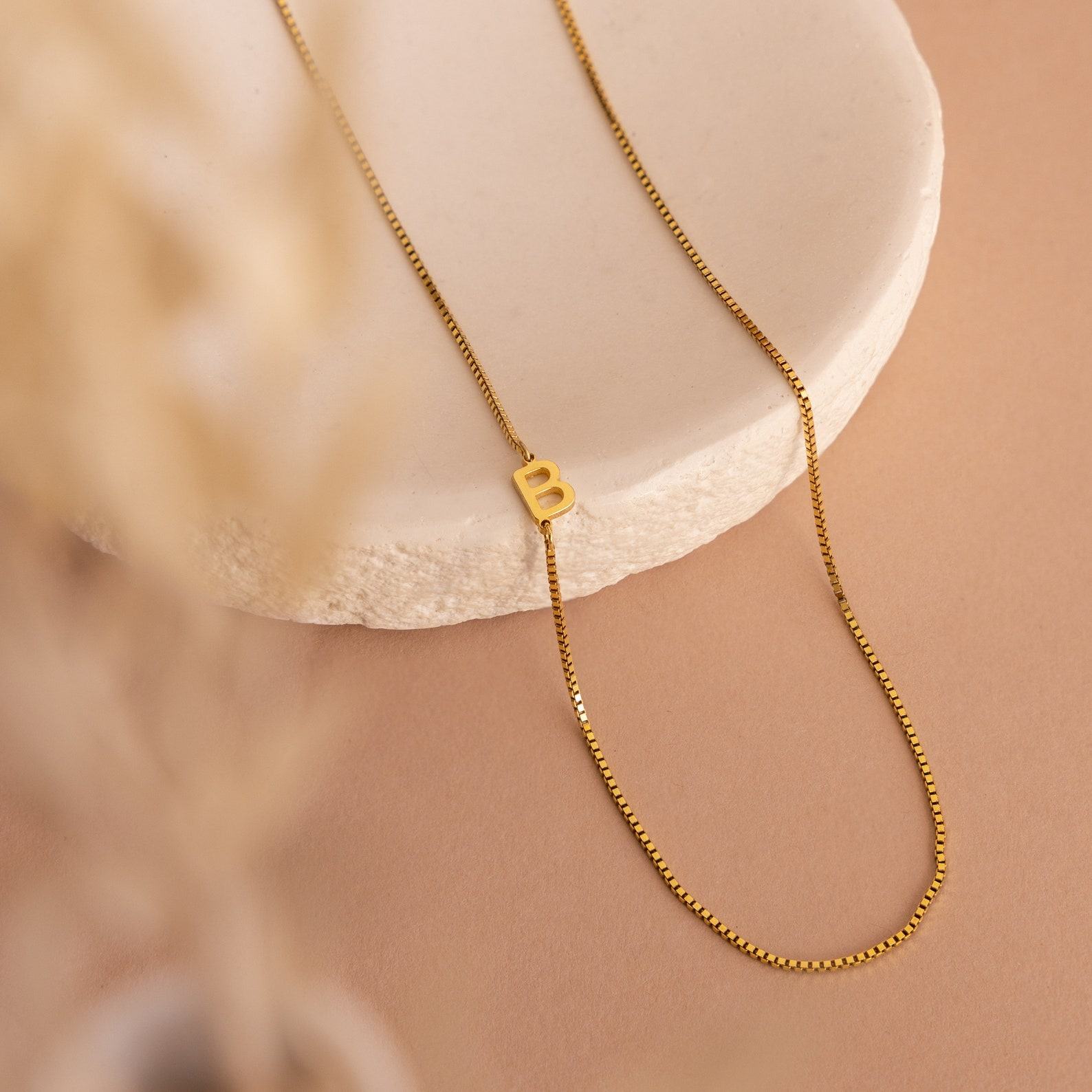 Personalized Sideways Initial Necklace with Box Chain A Timeless Treasure for Her