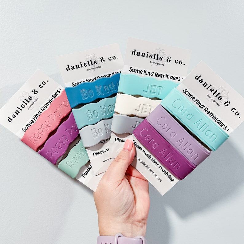 Personalized Silicone Bottle Labels Keep Your Little One’s Belongings Organized and Safe