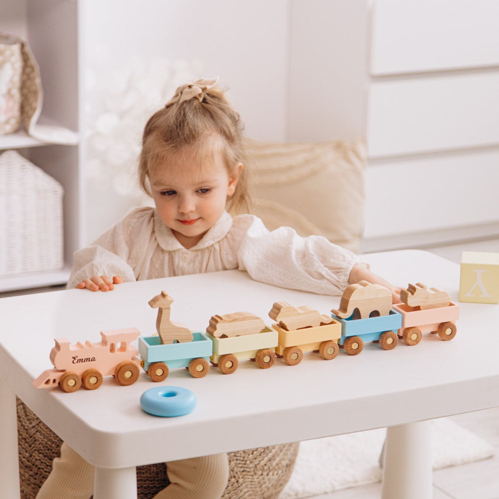 Personalized Wooden Animal Train Set – Custom Name Baby Present – Sensory & Fidget Toy for Toddlers