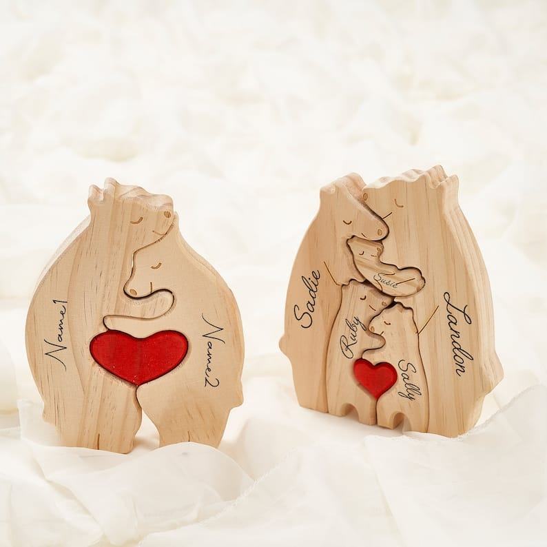 Personalized Wooden Bear Family Puzzle – Engraved Name Keepsake Present for Parents & Kids