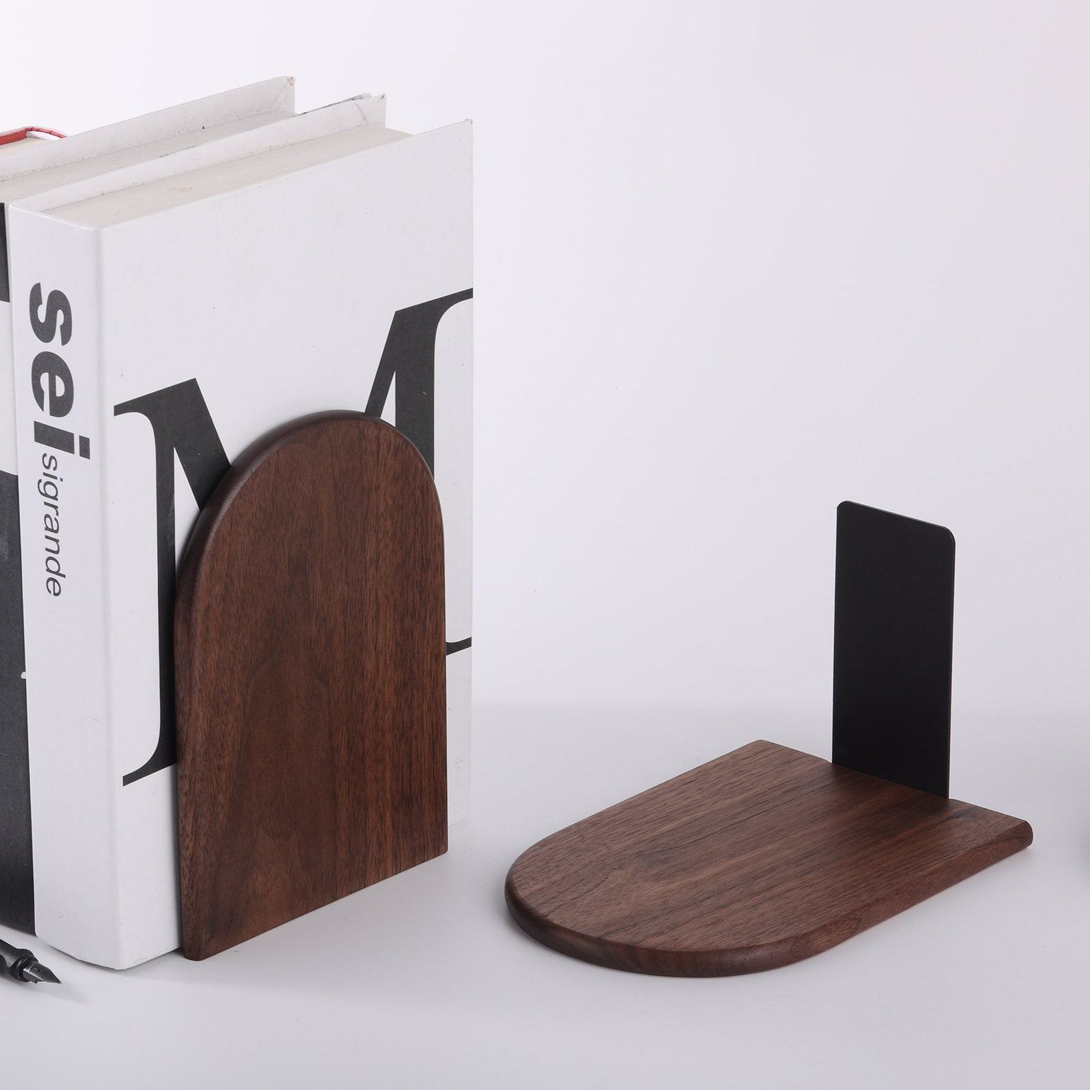 Personalized Wooden Bookends Elevate Your Bookshelf with Style and Functionality