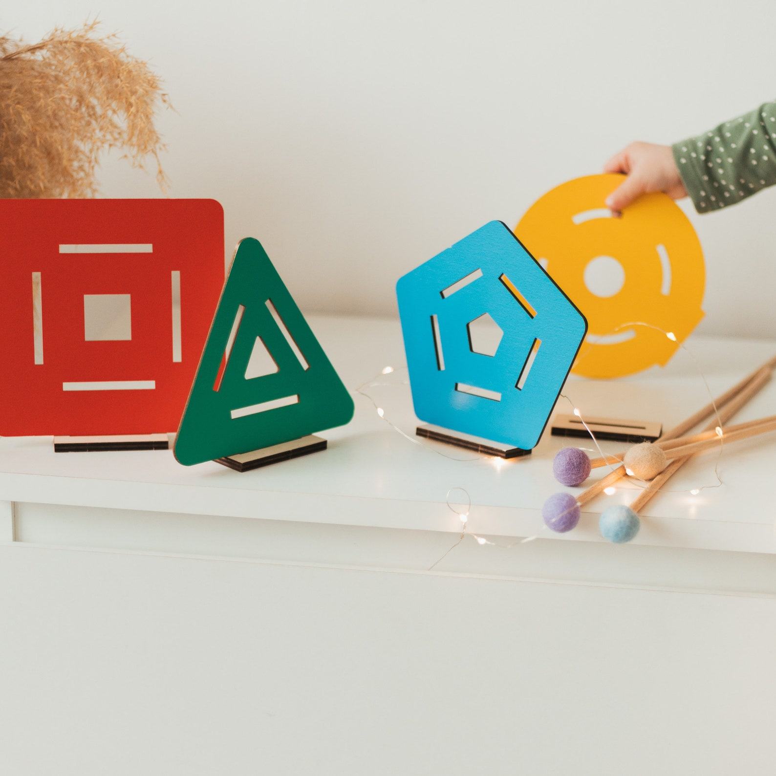 Personalized Wooden Bow & Arrow Set for Kids – Safe Outdoor Hunting Toy – Unique Birthday Present