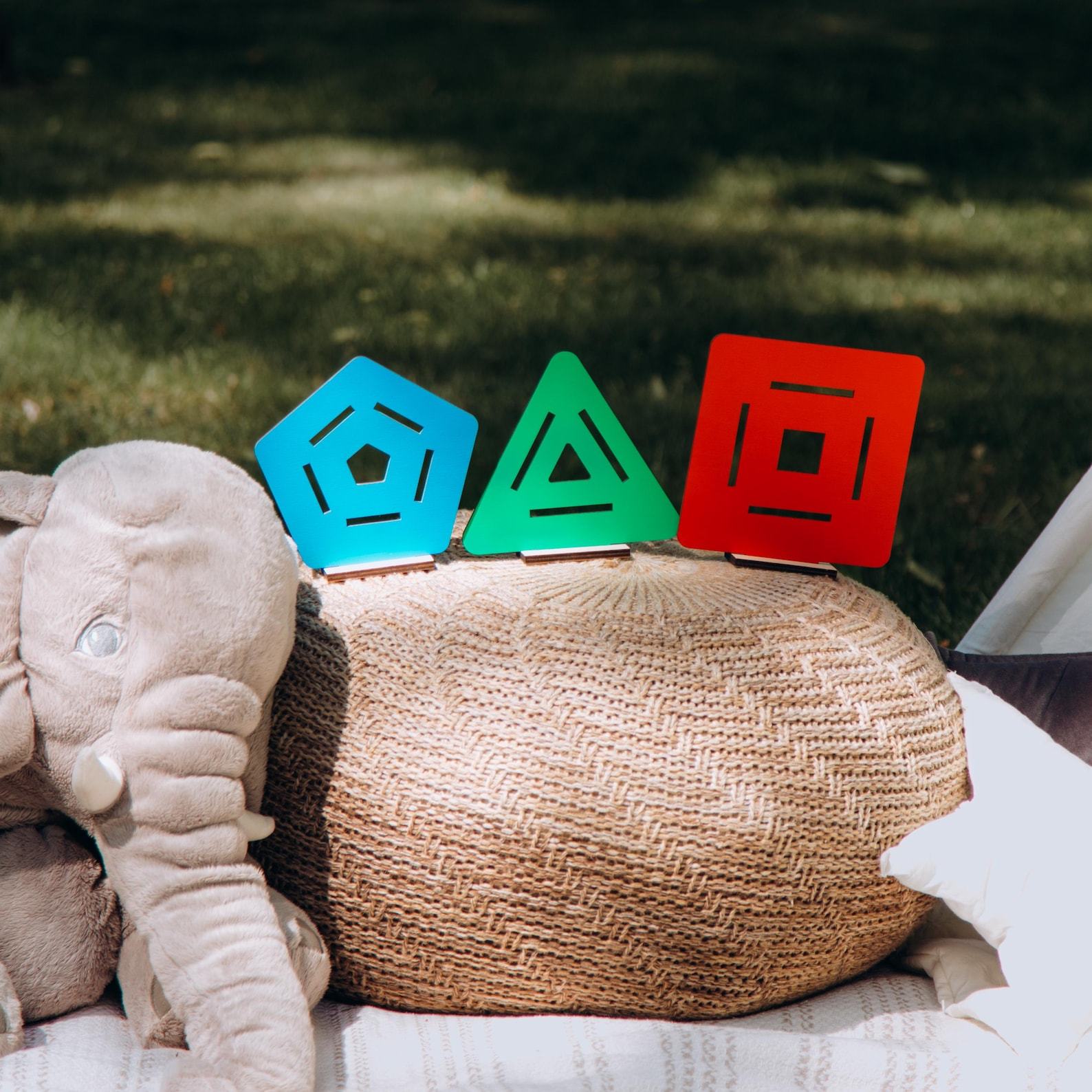 Personalized Wooden Bow and Arrow Set A Unique Christmas Item for Kids, Fostering Outdoor Adventure and Imagination