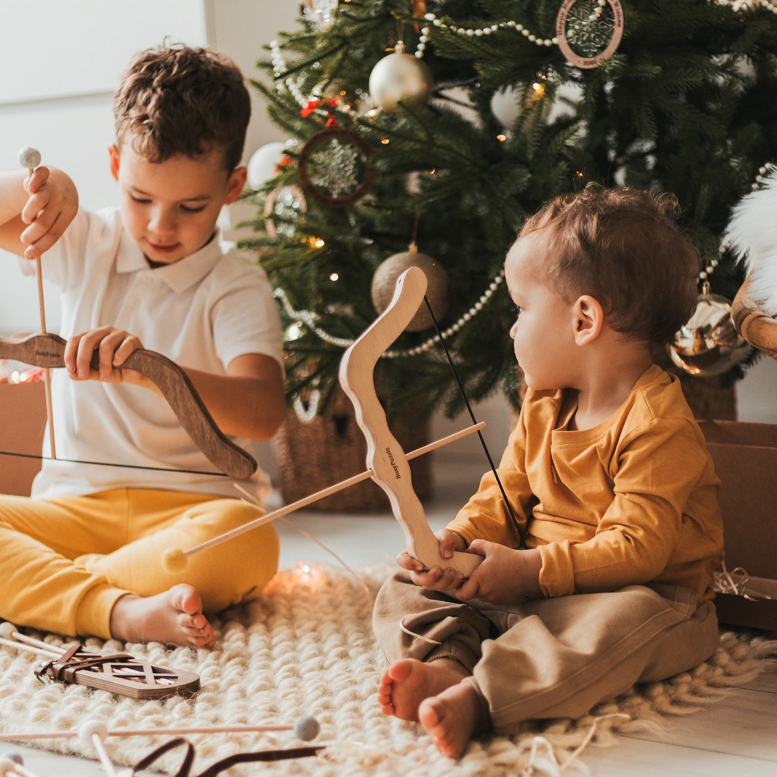 Personalized Wooden Bow and Arrow Set A Unique Christmas Item for Kids, Fostering Outdoor Adventure and Imagination