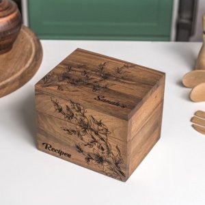 Personalized Wooden Recipe Box with Dividers and Recipe Cards A Cherished Item from Daughter to Mom
