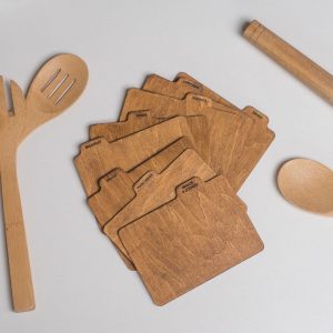 Personalized Wooden Recipe Box with Dividers and Recipe Cards A Cherished Item from Daughter to Mom