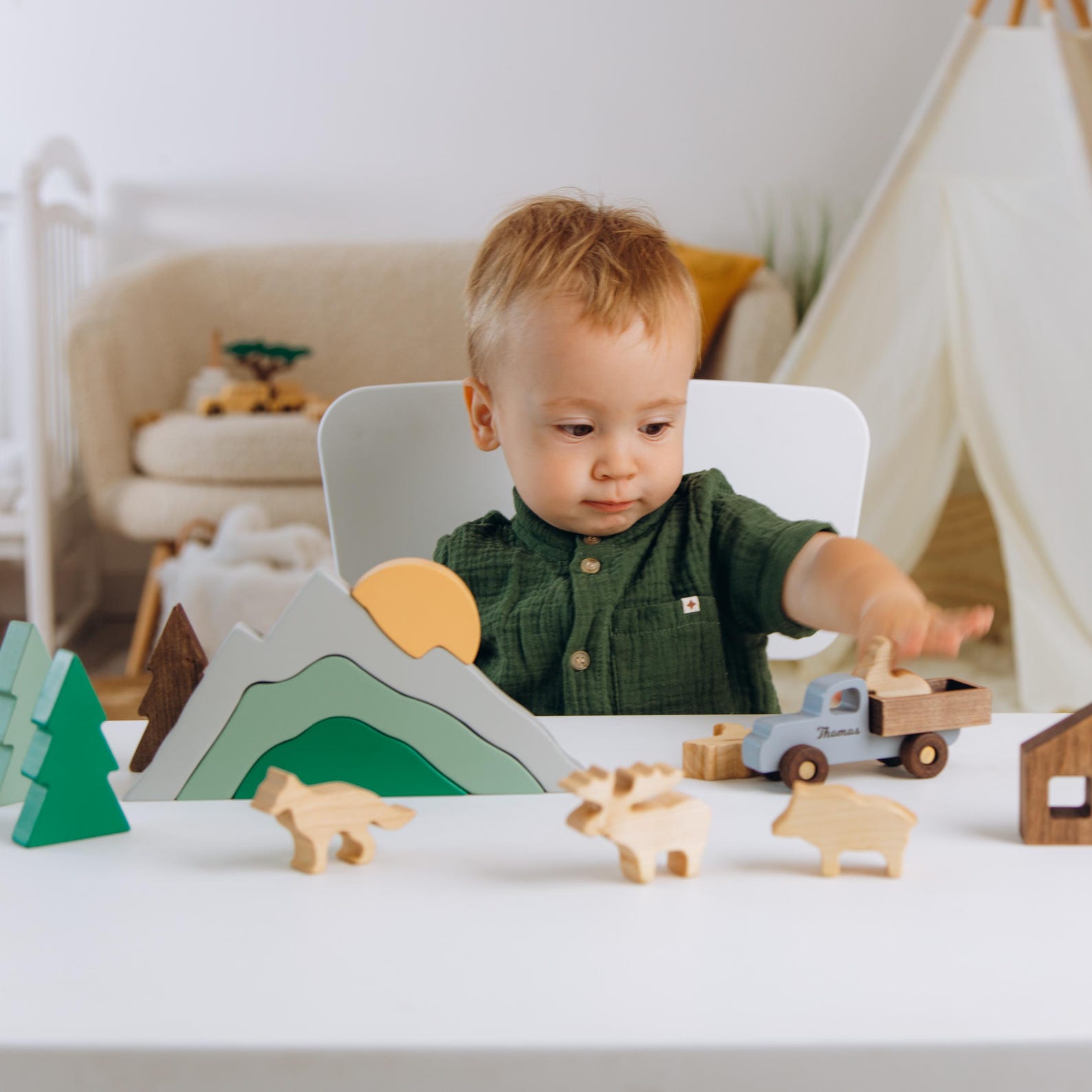 Personalized Wooden Tractor Toy – Montessori Farm Vehicle for Toddlers & Baby Shower Present