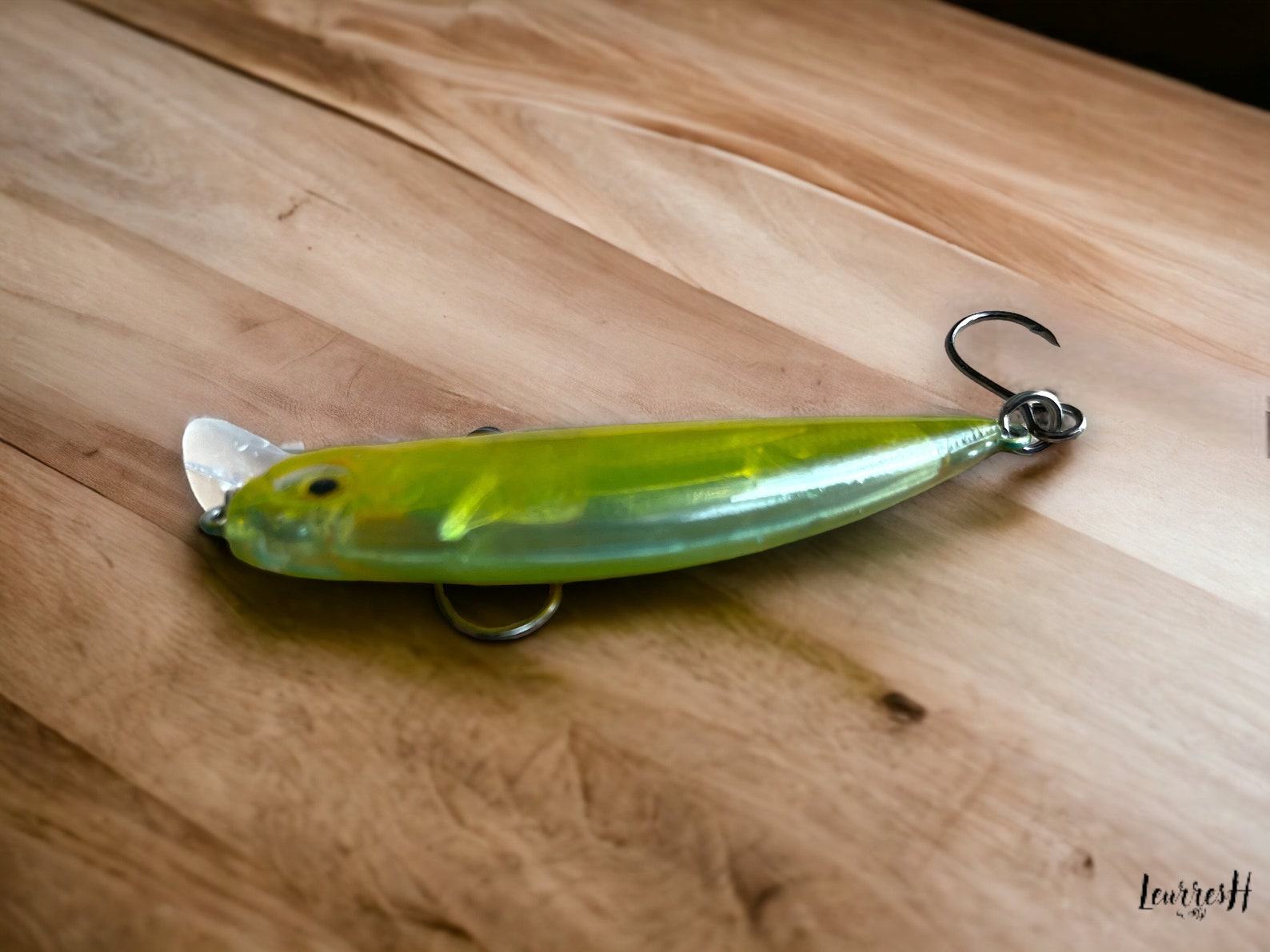 Phoxy Minnow Handcrafted Electro Lime Trout Lure for Anglers - Image 6