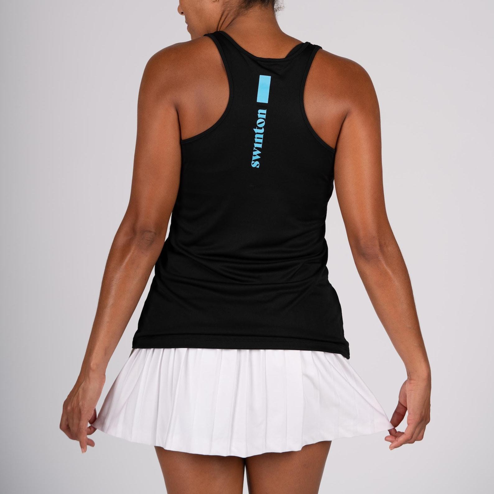 Pickleball Powerhouse Kitchen’s Closed Women’s Tank Top for Unstoppable Play