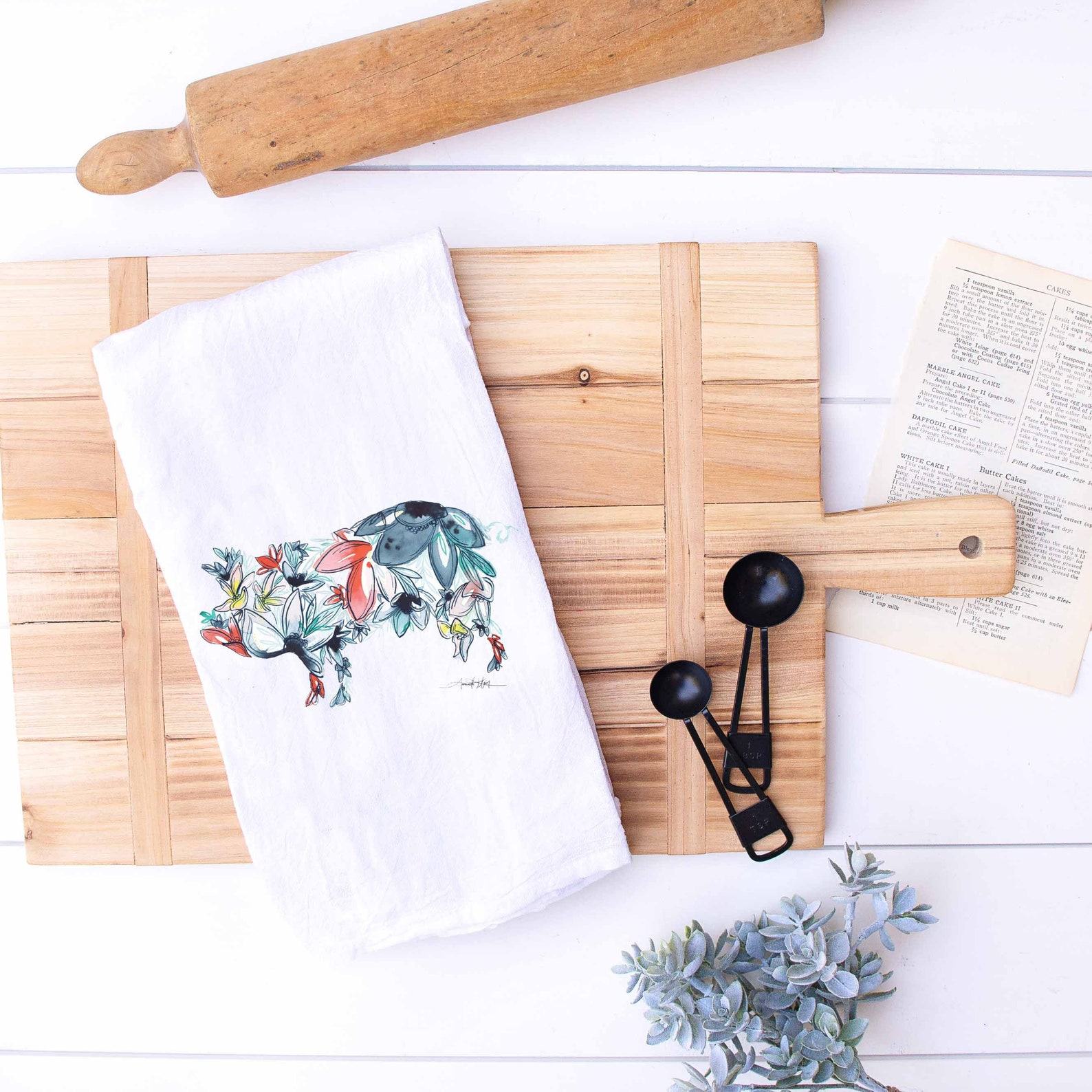Pig Flour Sack Kitchen Tea Towel Farmhouse Charm for Your Kitchen