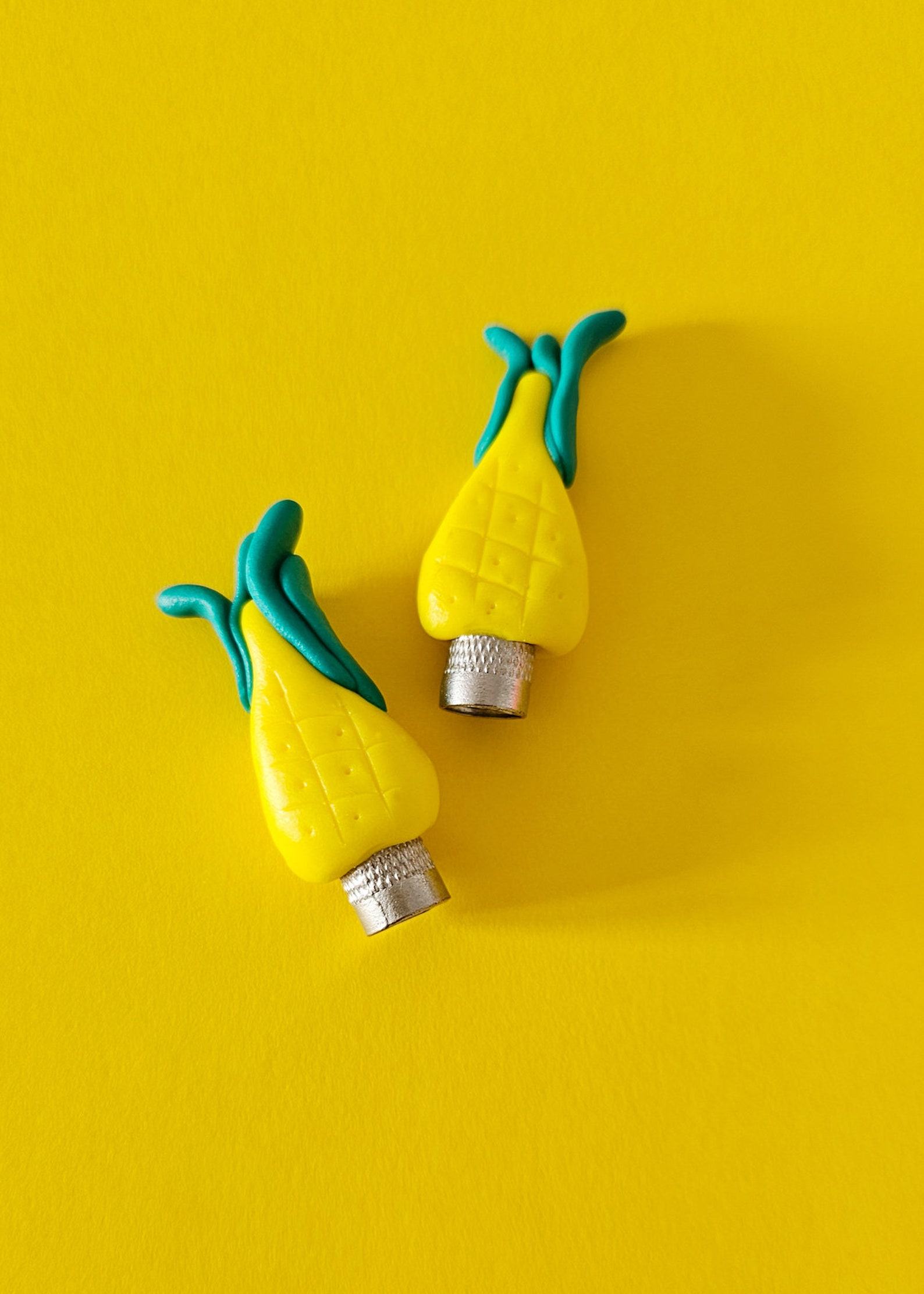 Pineapple Paradise Caps for Your Fanatic Fans - Image 4