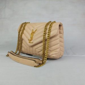 Pre-Loved Saint Laurent Loulou Medium Shoulder Bag Timeless Elegance for the Discerning Fashionista