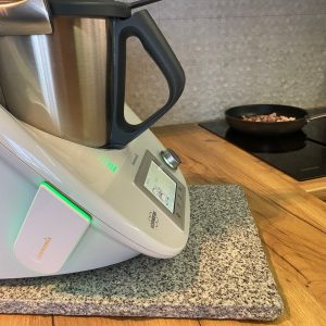 Premium Custom Cutting Board Elevate Your Kitchen with Style and Functionality