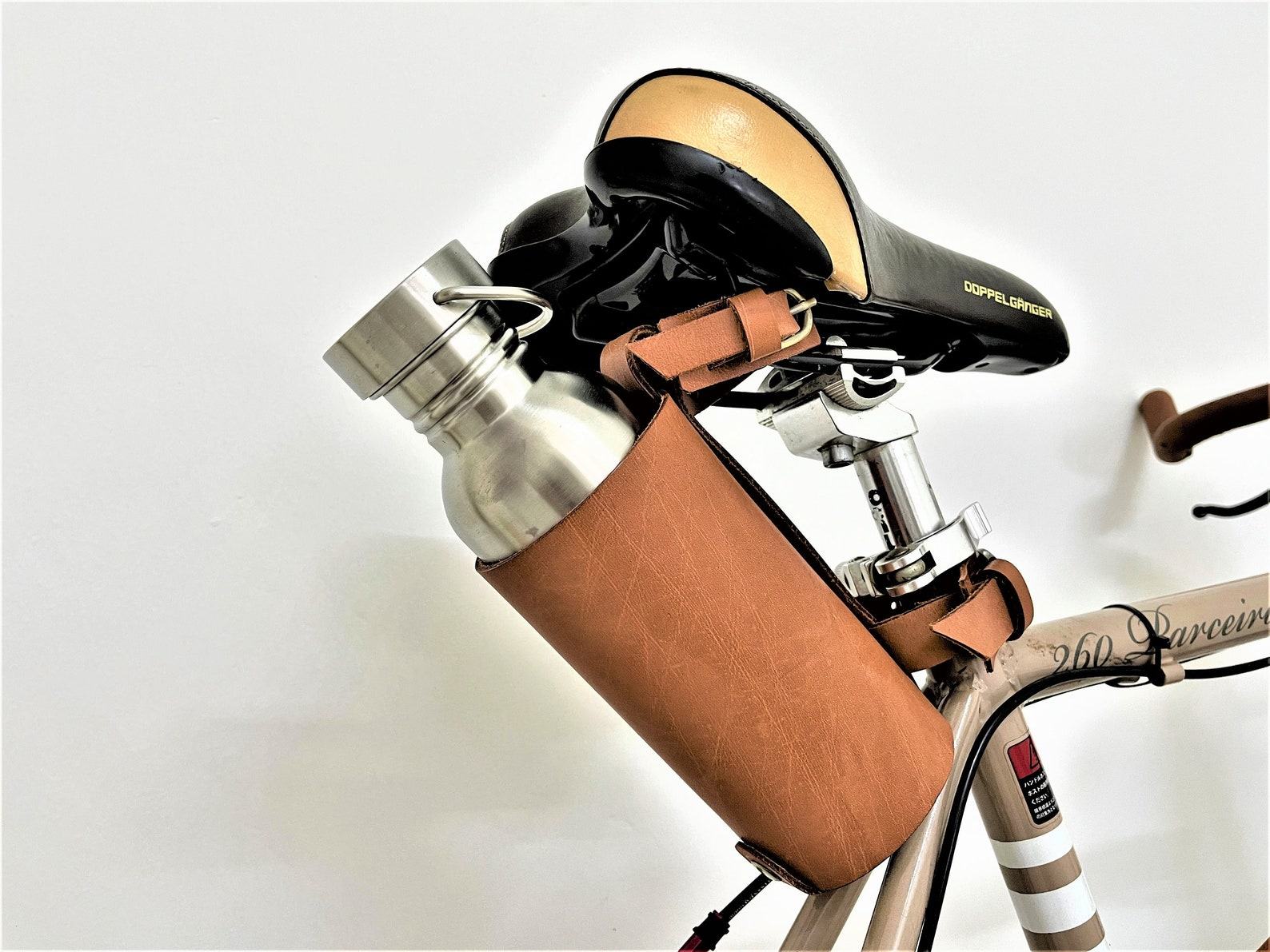 Premium Leather Bike Bottle Holder Secure Hydration for Your Rides - Image 5