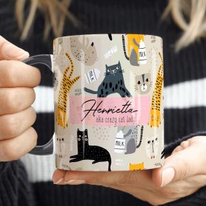 Purrfectly Personalized The CRAZY CAT LADY Mug for Feline-Loving Queens