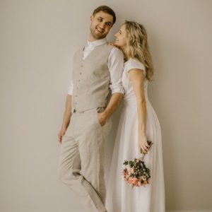 Rustic Elegance Linen Trousers for Men – Smart Casual, Wedding-Ready