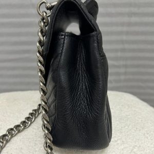 Saint Laurent College Medium Bag Timeless Elegance for the Modern Woman