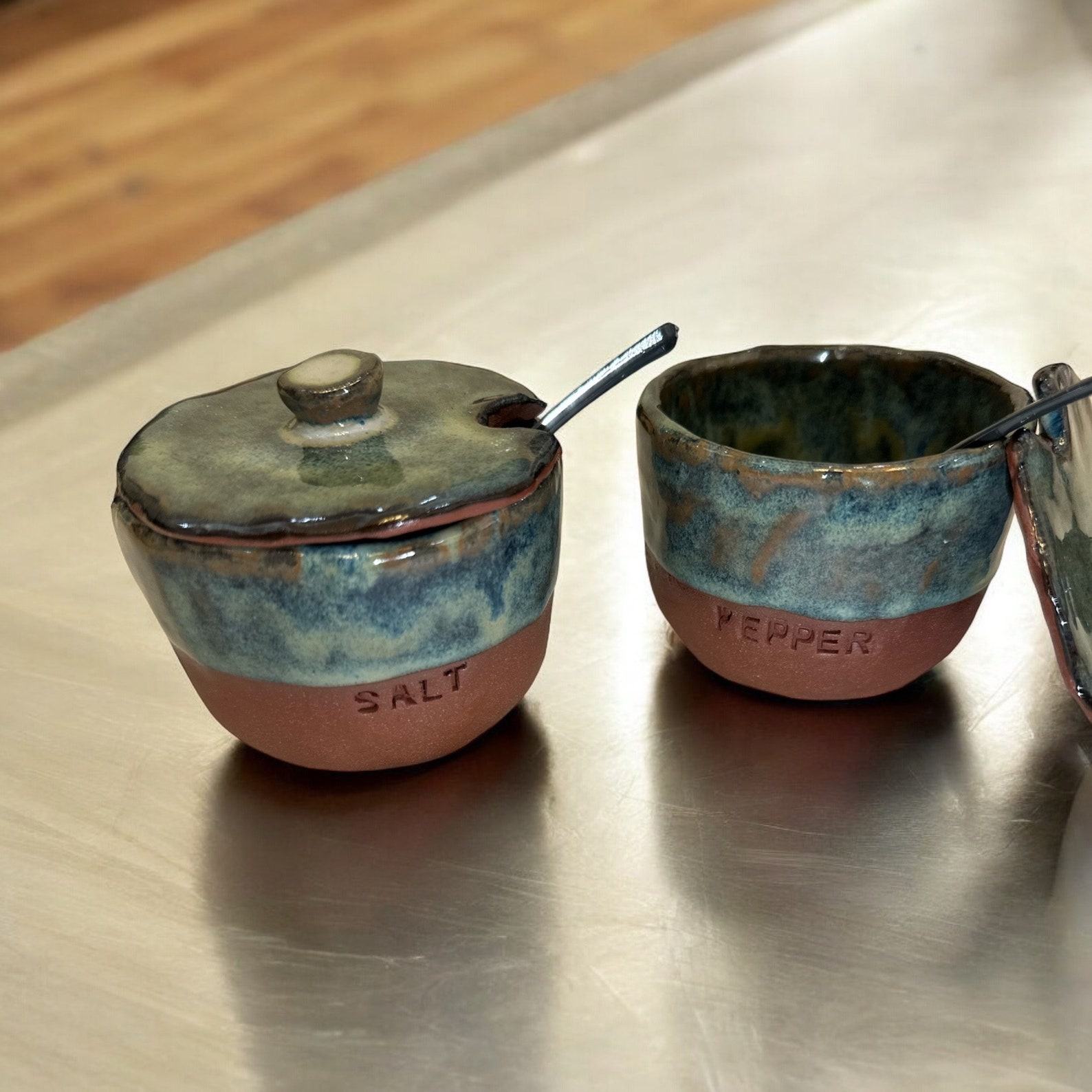 Salt and Pepper Bowl Set Elevate Your Kitchen with Culinary Precision