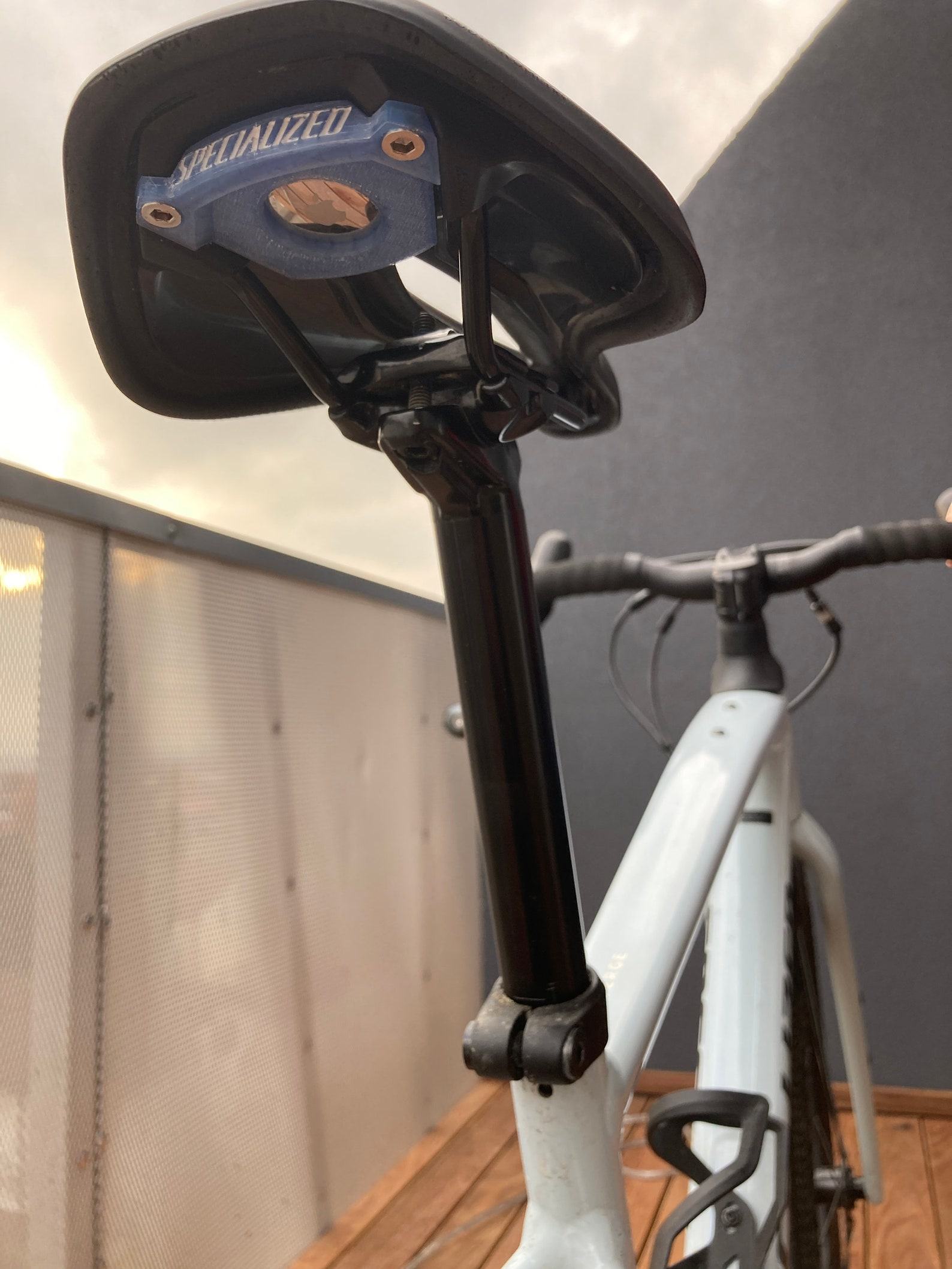 Samsung SmartTag Holder Protect Your Bike with Confidence - Image 5