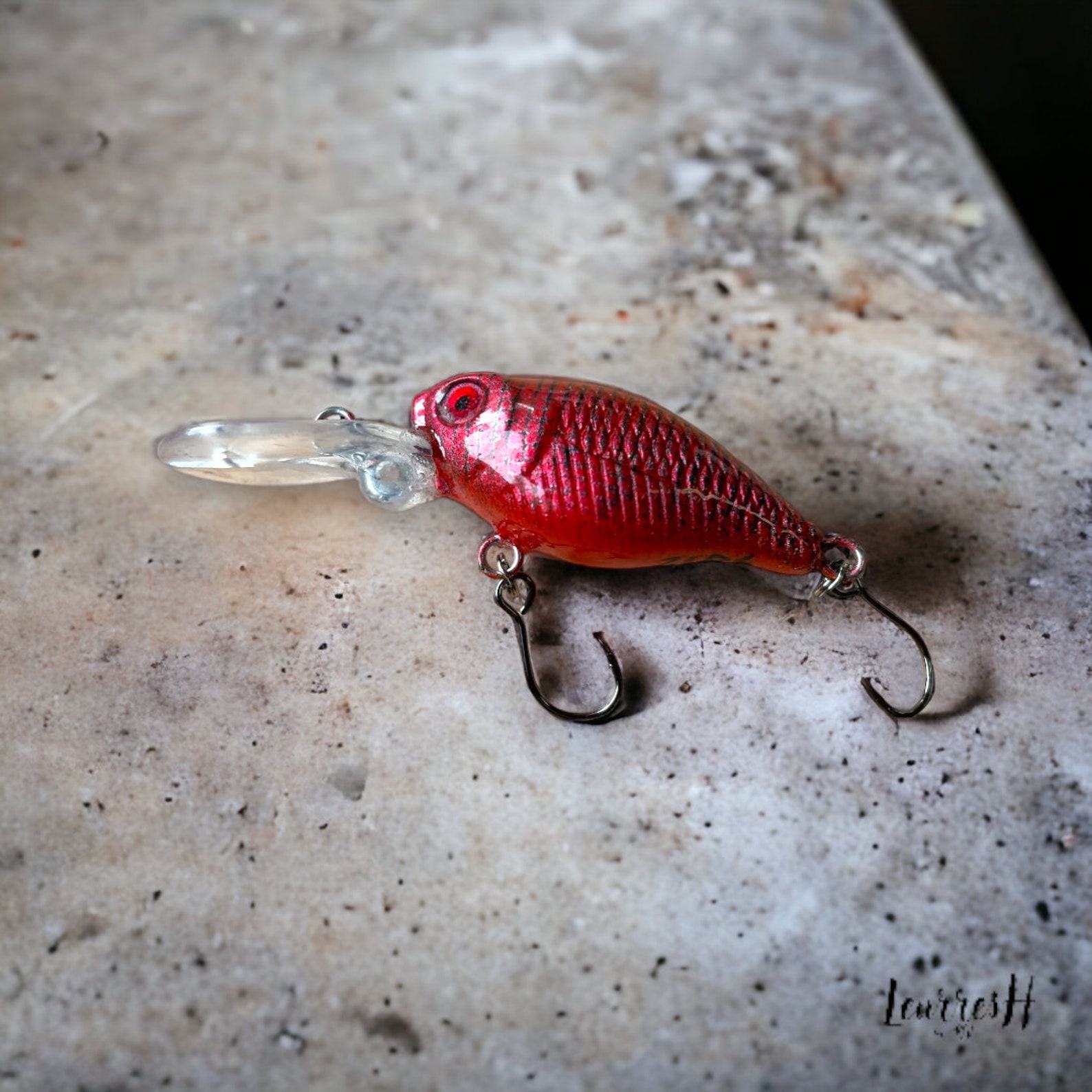 Scarlet Shadowcaster The Ultimate Handcrafted Trout Lure for Anglers