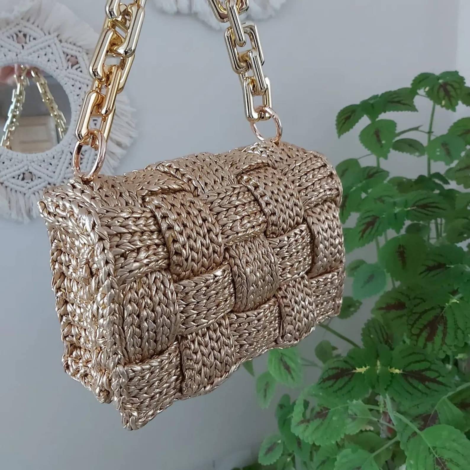 Shimmering Gold Metallic Bag Elevate Your Style with Luxury and Radiance