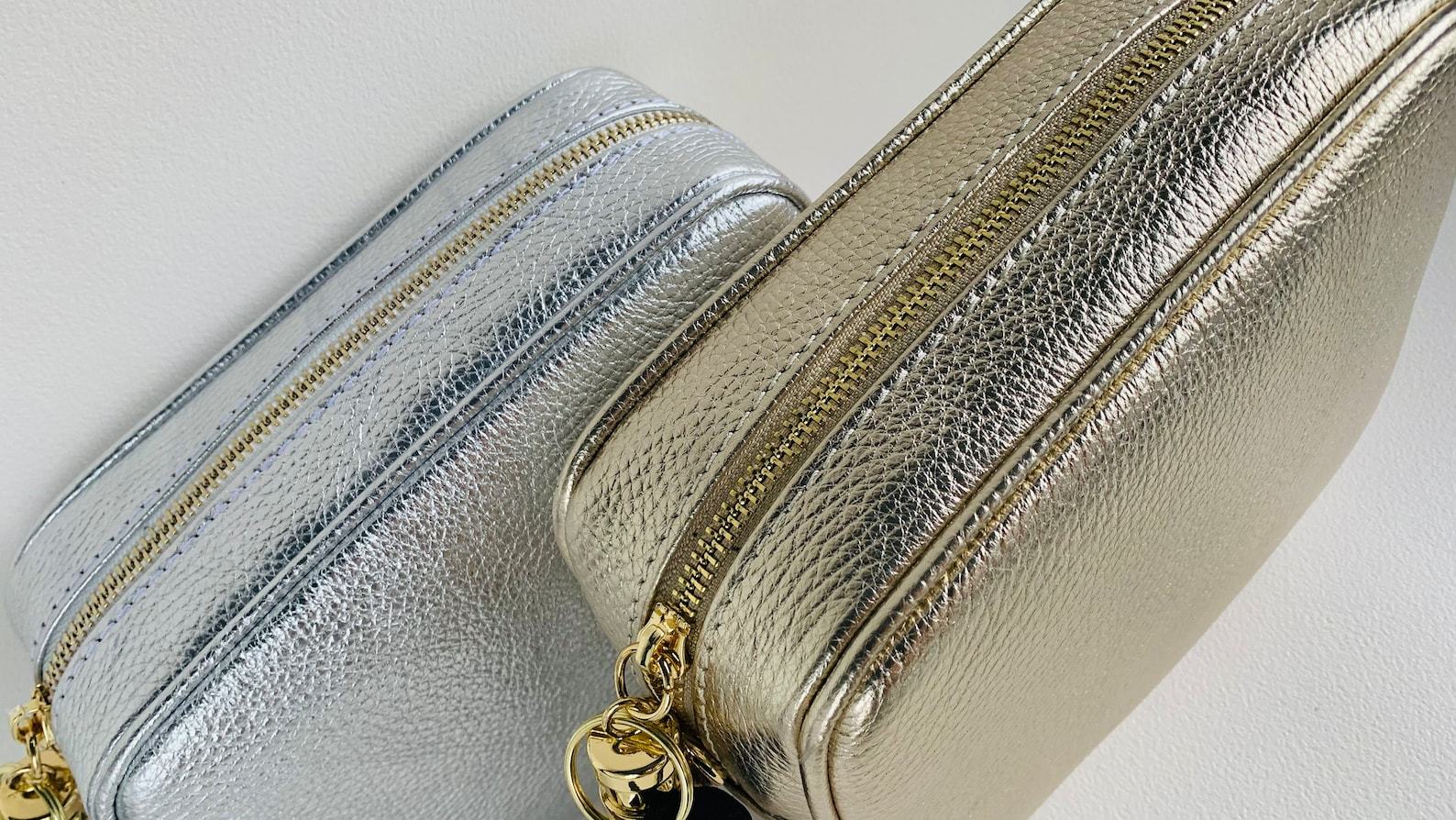 Shimmering Metallic Crossbody The Perfect Accessory for Weddings and Special Occasions - Image 2