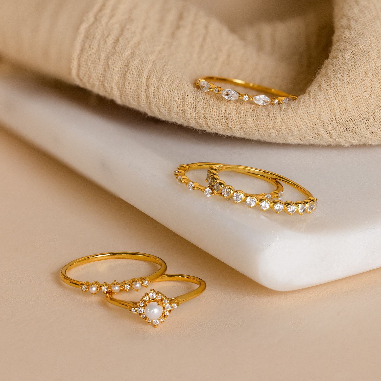 Sparkling Elegance Caitlyn’s Pearl Diamond Stacking Rings for a Timeless Touch
