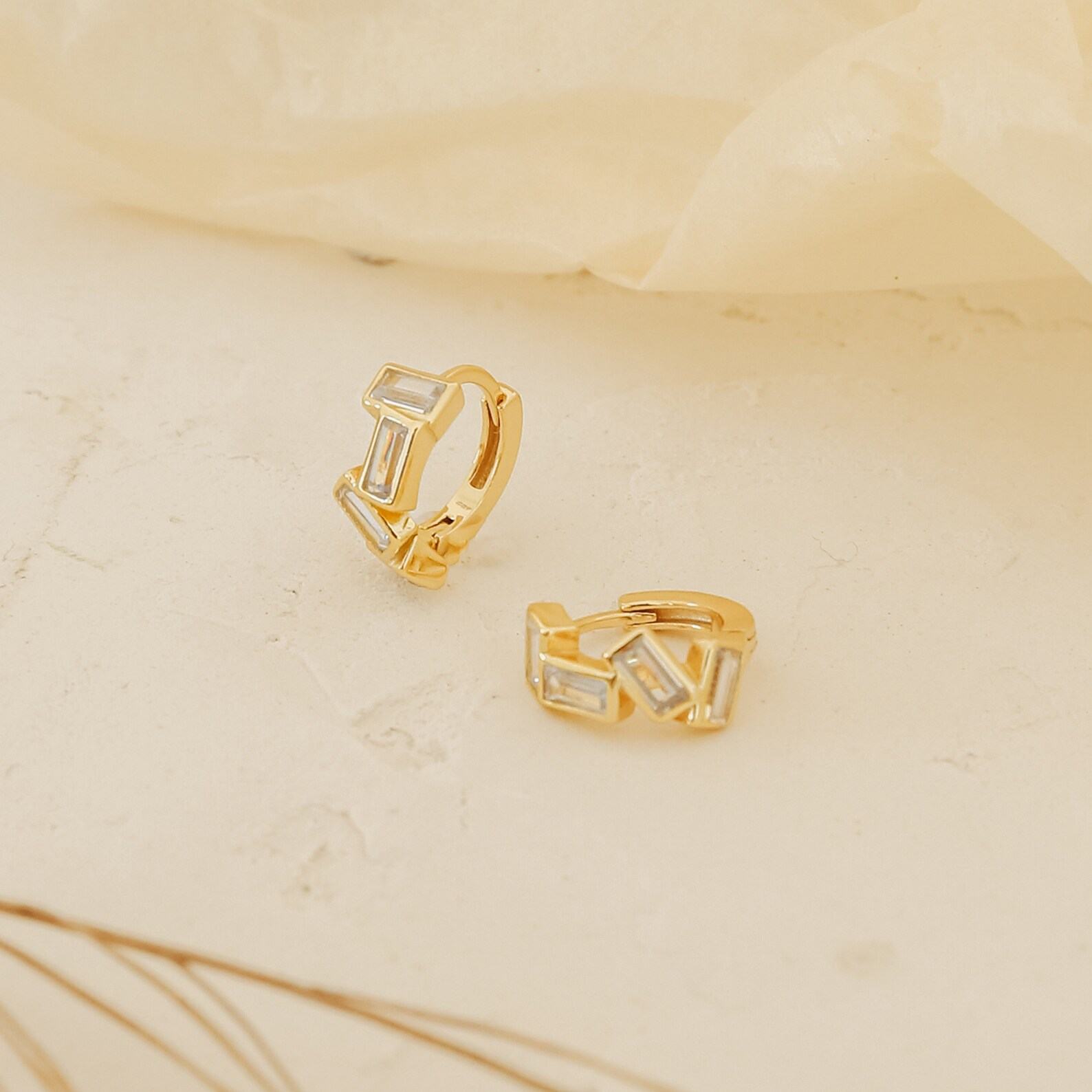 Sparkling Glacier Baguette Diamond Huggie Hoops Elevate Your Everyday Style